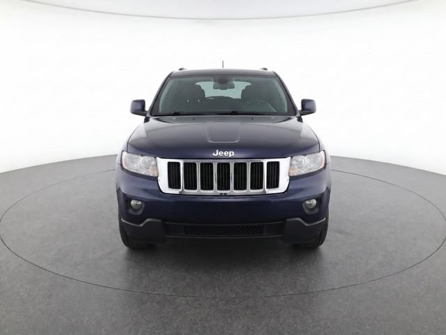 Used 2012 Jeep Grand Cherokee Laredo w/ Laredo E Group AWD/4WD image 3