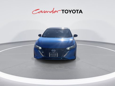 Used 2024 Nissan Sentra SR image 3