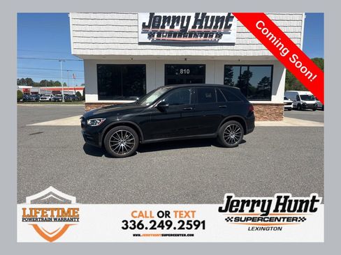 Used 2022 Mercedes-Benz GLC 300 image 1