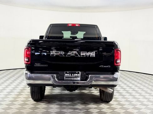 Used 2026 RAM 2500 Big Horn AWD/4WD image 8