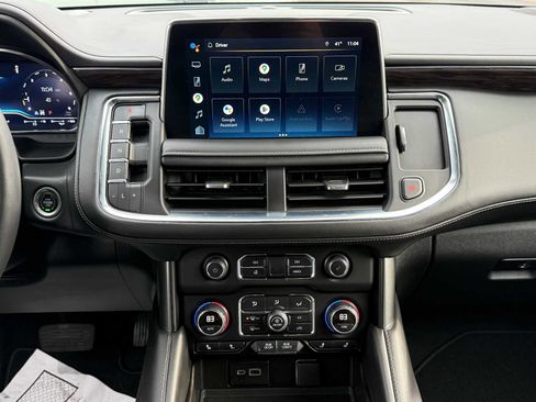 Used 2022 Chevrolet Tahoe Z71 w/ Luxury Package image 12