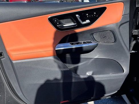 New 2026 Mercedes-Benz GLC 300 4MATIC image 13