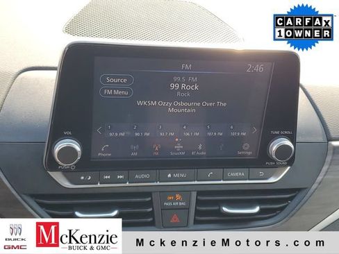Used 2025 Nissan Altima 2.5 SV FWD image 16