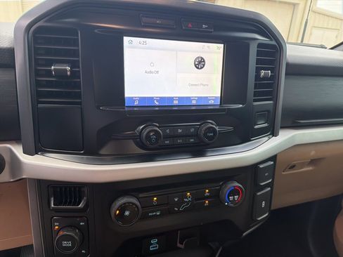 Used 2023 Ford F150 XLT image 19