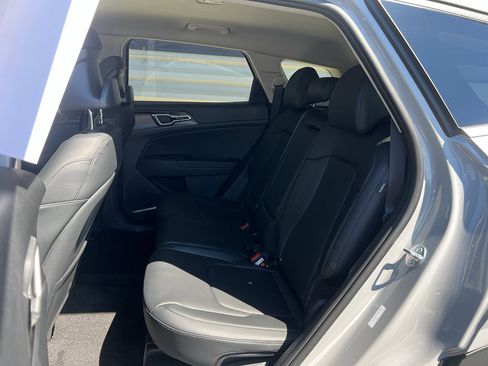 New 2026 Kia Sportage EX image 13
