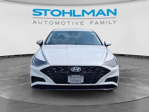 Used 2023 Hyundai Sonata SEL FWD image 2