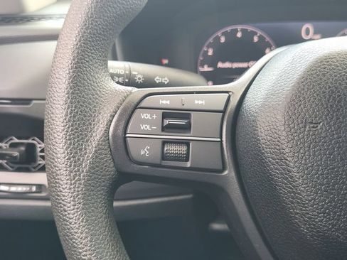 Used 2025 Honda Accord LX image 23