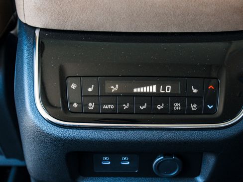 New 2026 INFINITI QX80 Luxe AWD/4WD image 25