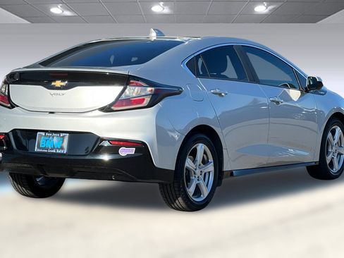 Used 2019 Chevrolet Volt LT image 7