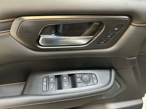 New 2025 Nissan Armada PRO-4X image 19