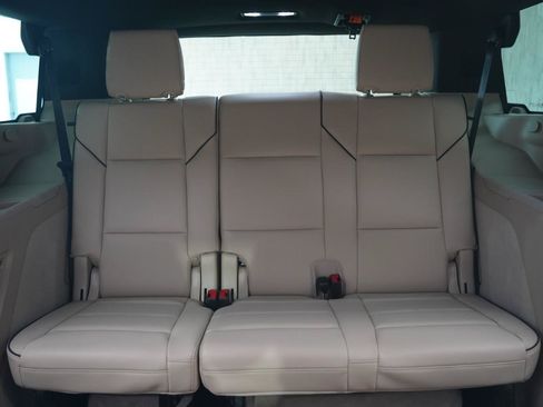 Used 2021 Cadillac Escalade Premium Luxury w/ Driver Assist Tech Package AWD/4WD image 39