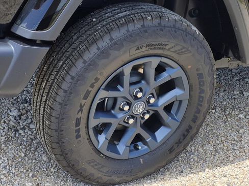 New 2026 Jeep Wrangler Unlimited Sport AWD/4WD image 8
