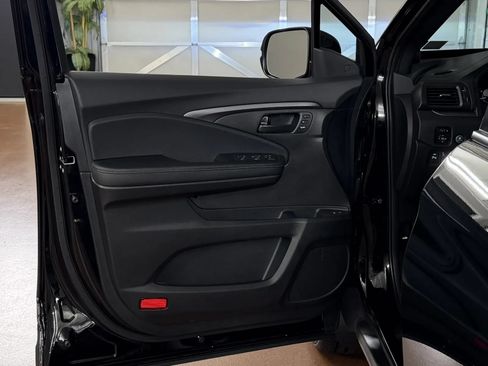 Used 2024 Honda Passport EX-L image 15