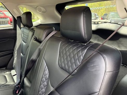 Used 2024 Ford Edge Titanium AWD/4WD image 20
