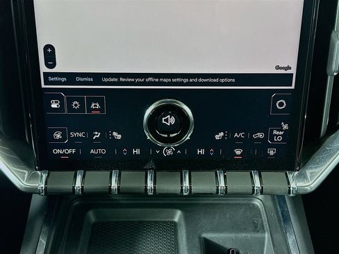 Used 2025 GMC Acadia Elevation image 24