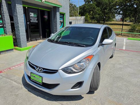 Used 2013 Hyundai Elantra GLS FWD image 55