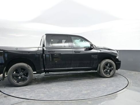 Used 2021 RAM 1500 Classic SLT w/ Electronics Convenience Group AWD/4WD image 12
