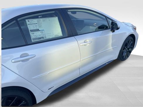 New 2026 Toyota Corolla SE image 12