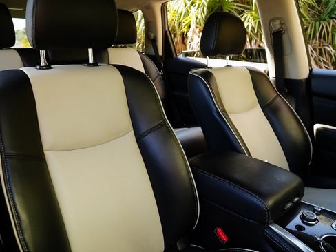 Used 2020 INFINITI QX60 Signature Edition image 14