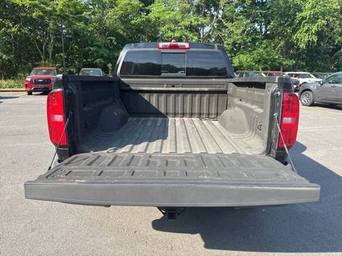 Used 2021 Chevrolet Colorado Z71 w/ Safety Package AWD/4WD image 5