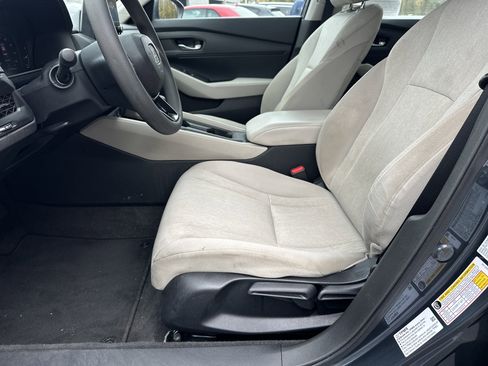 Used 2024 Honda Accord LX image 11