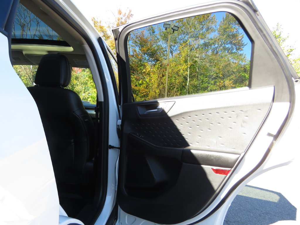 Used 2020 Ford Escape SE Sport AWD/4WD image 15