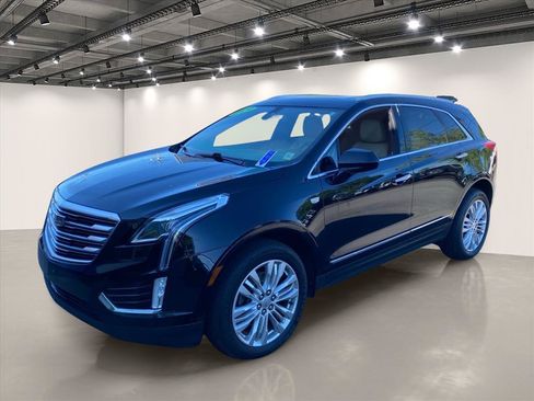 Used 2019 Cadillac XT5 Premium Luxury AWD/4WD image 3