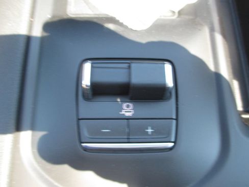 New 2026 GMC Sierra 2500 AT4 w/ AT4 Premium Plus Package AWD/4WD image 21