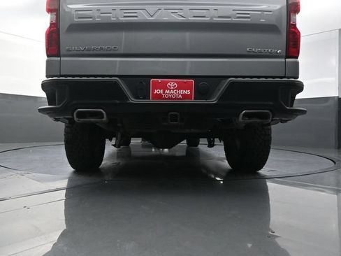 Used 2025 Chevrolet Silverado 1500 Custom Trail Boss AWD/4WD image 36