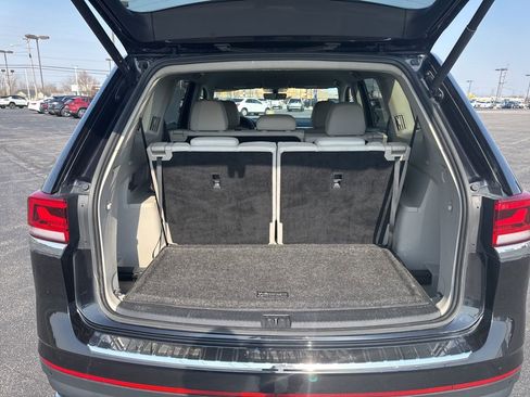 Used 2023 Volkswagen Atlas SE AWD/4WD image 13