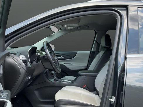 Certified 2019 Chevrolet Equinox Premier w/ LPO, Floor Liner Package AWD/4WD image 17