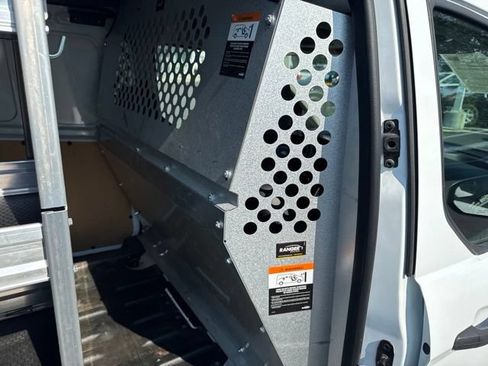 Certified 2022 Ford Transit Connect XL FWD image 14