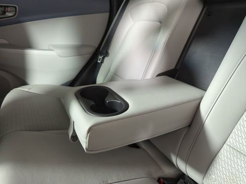 Used 2021 Hyundai Kona Ultimate image 31