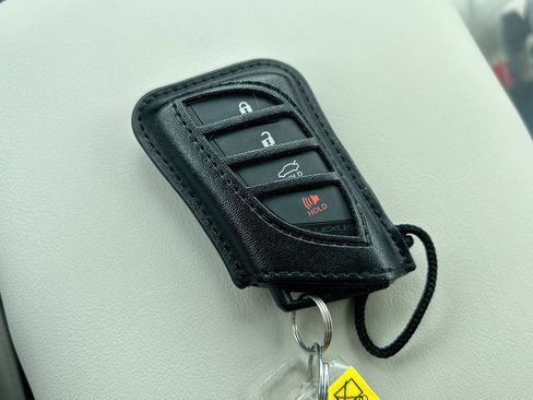 Used 2024 Lexus ES 350 w/ Premium Package FWD image 38