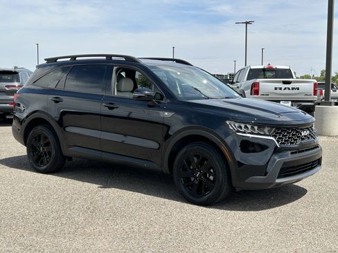 Used 2023 Kia Sorento S AWD/4WD image 7