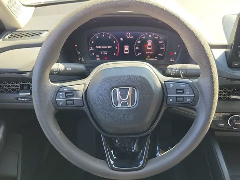 Certified 2023 Honda Accord EX image 21