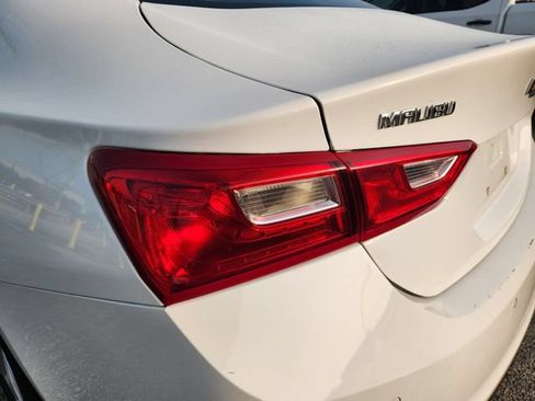 Used 2024 Chevrolet Malibu LT FWD image 7