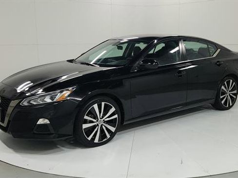 Used 2021 Nissan Altima 2.5 SR image 3