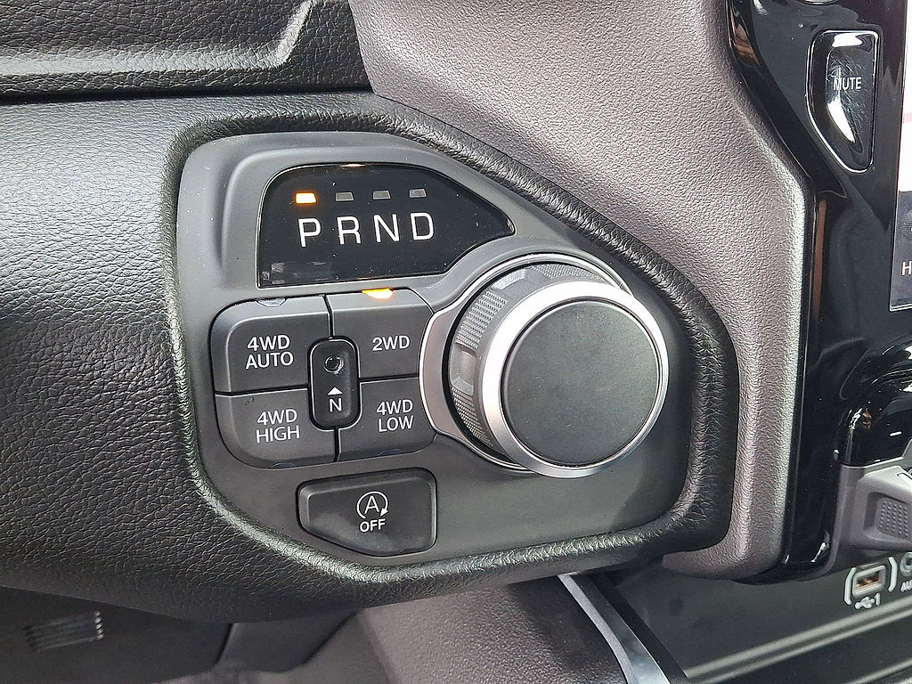 Certified 2026 RAM 1500 Big Horn AWD/4WD image 18
