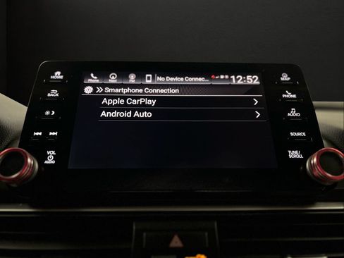 Used 2018 Honda Accord Touring image 30
