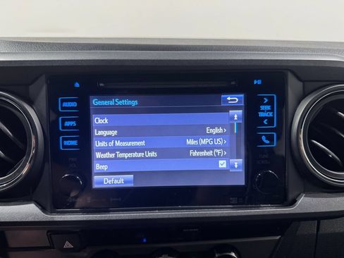Used 2018 Toyota Tacoma TRD Sport RWD image 32