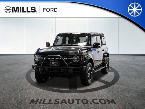 Certified 2024 Ford Bronco Outer Banks image 1