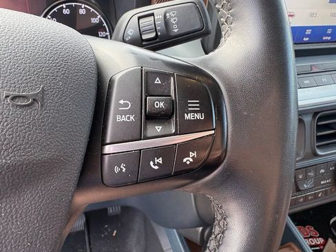 Used 2024 Ford Maverick Lariat FWD image 16