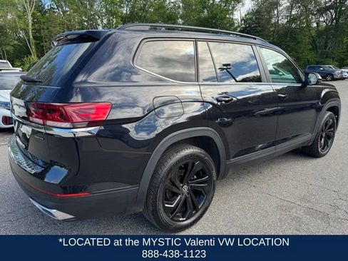 Certified 2023 Volkswagen Atlas SE w/ Panoramic Sunroof Package AWD/4WD image 5