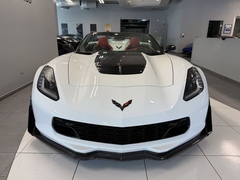 Used 2016 Chevrolet Corvette Z06 w/ 3LZ Preferred Equipment Group image 14