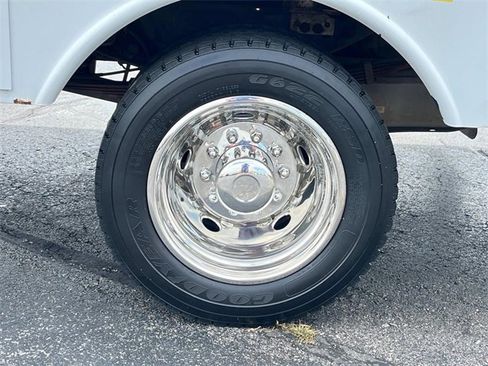 Used 2012 Ford F450 XL w/ PWR Equipment Group image 11