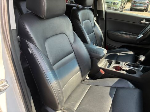 Used 2017 Kia Sportage EX FWD image 32