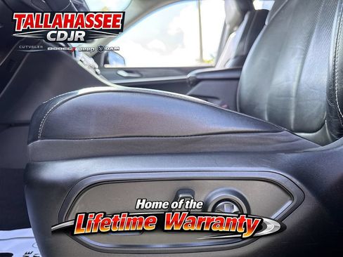 Used 2022 Jeep Grand Cherokee L Limited w/ Luxury Tech Group II AWD/4WD image 15