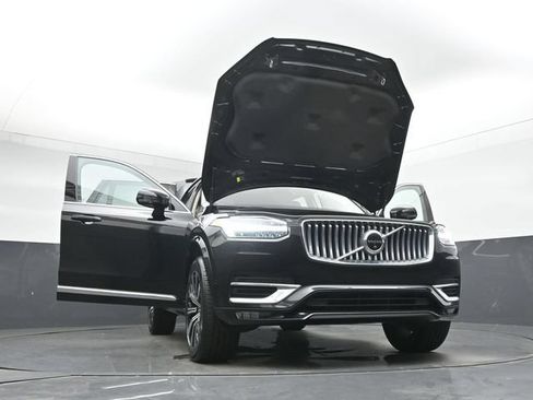 Used 2023 Volvo XC90 B6 Plus w/ Protection Package AWD/4WD image 50