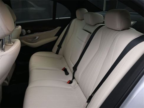 Used 2020 Mercedes-Benz E 450 E 450 image 12